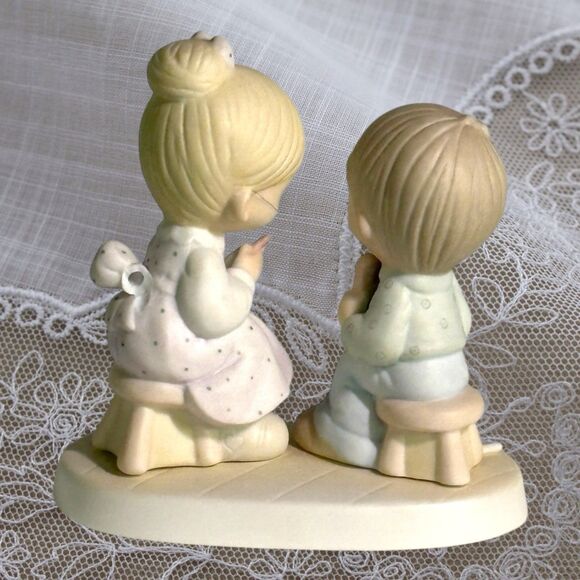 Jonathan David “Love is Patient” Precious Moments 1982, Fish 1983 TM Teacher - Picture 3 of 7